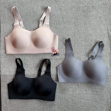 Seamless Perforated Sports Bra โ Ultimate Breathable Cooling (Imported)